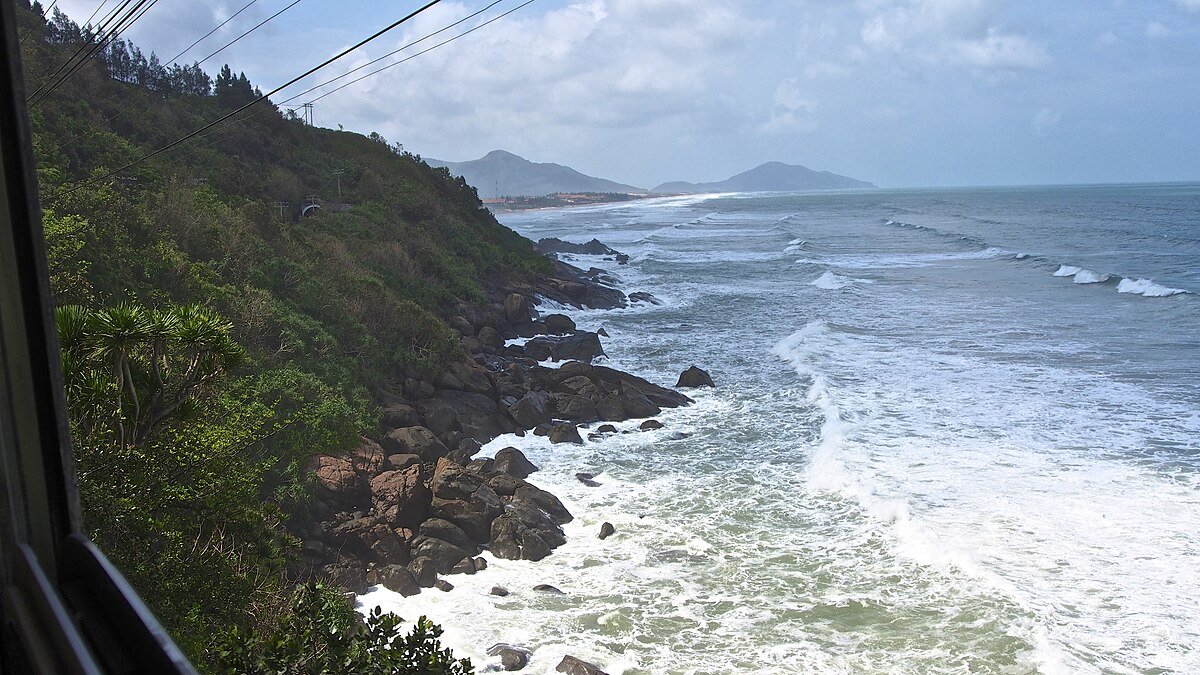 Bãi Tắm Nam Ô