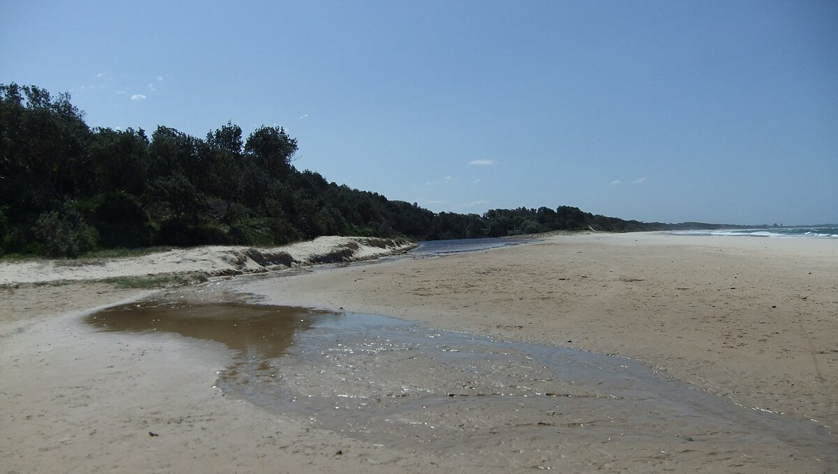 Bartletts Beach