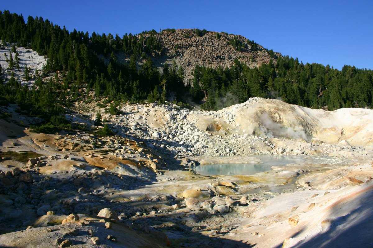 Bumpass Hell