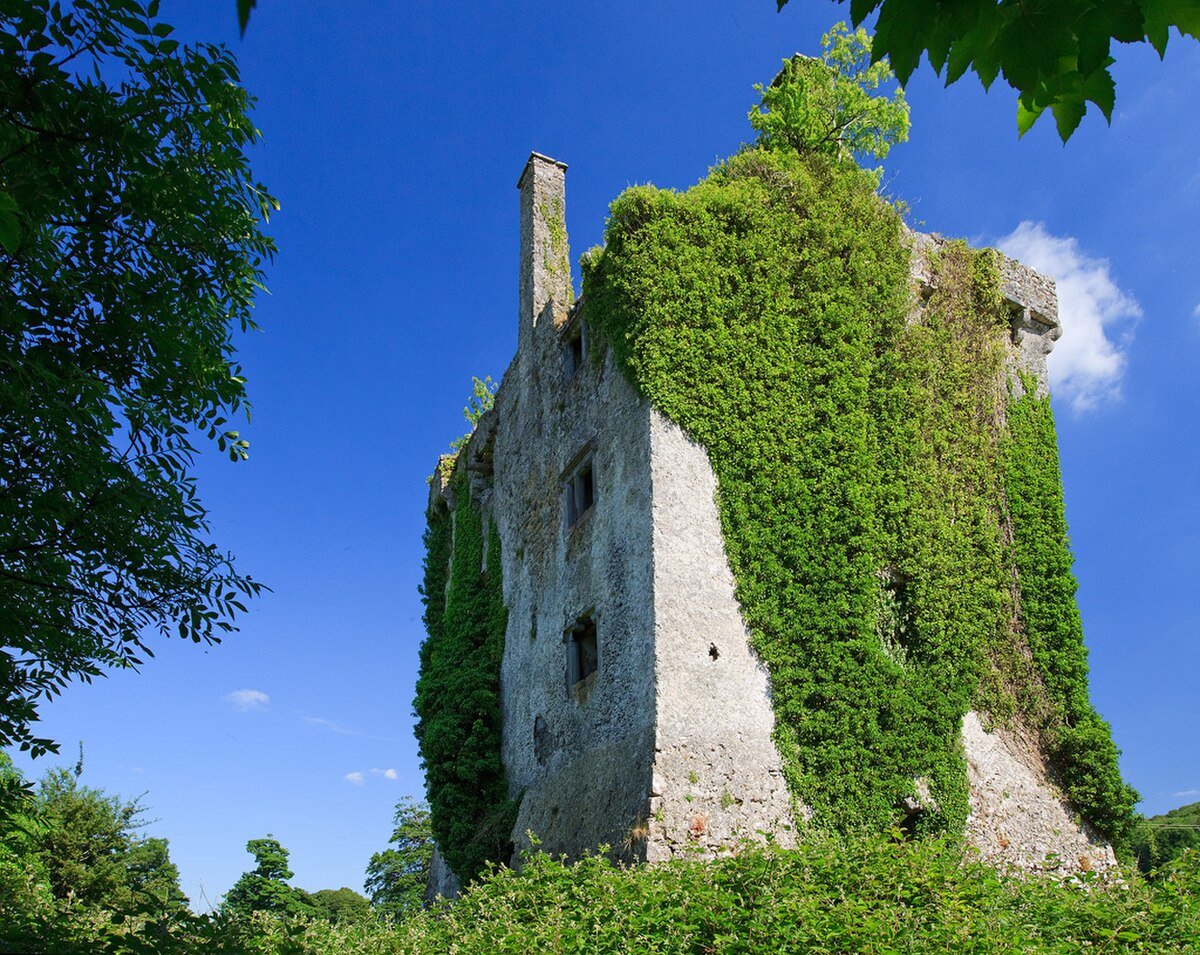 Castle Hackett
