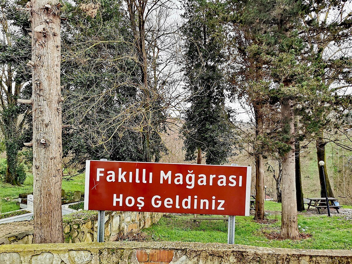 Fakılı Cave