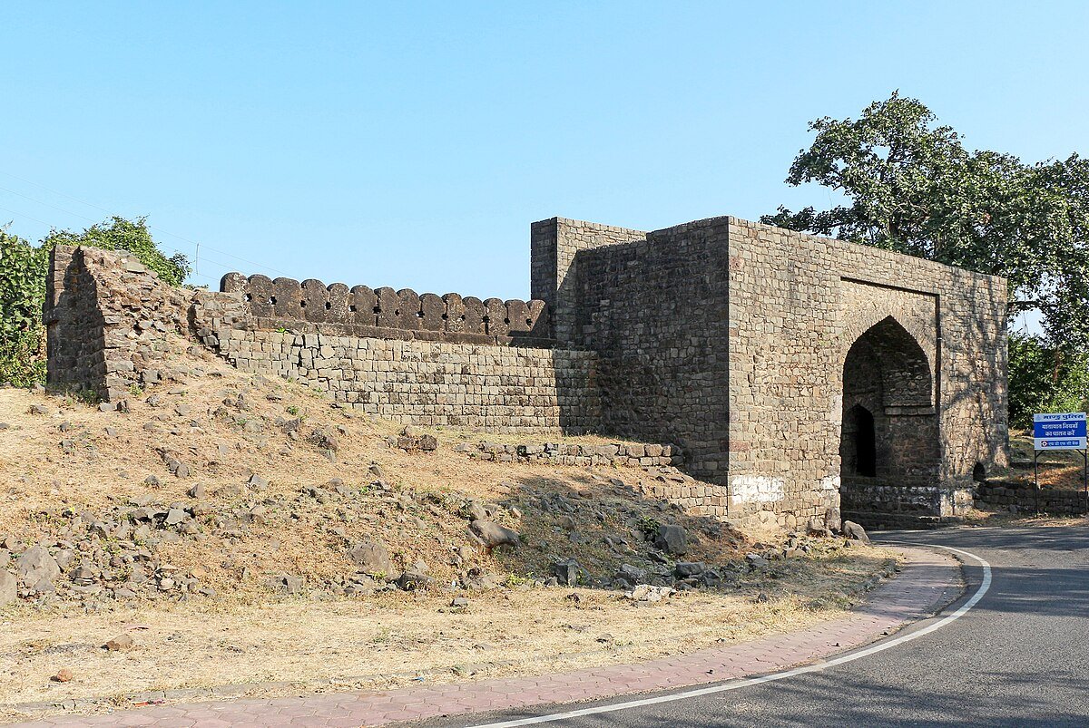Sat kothari Caves