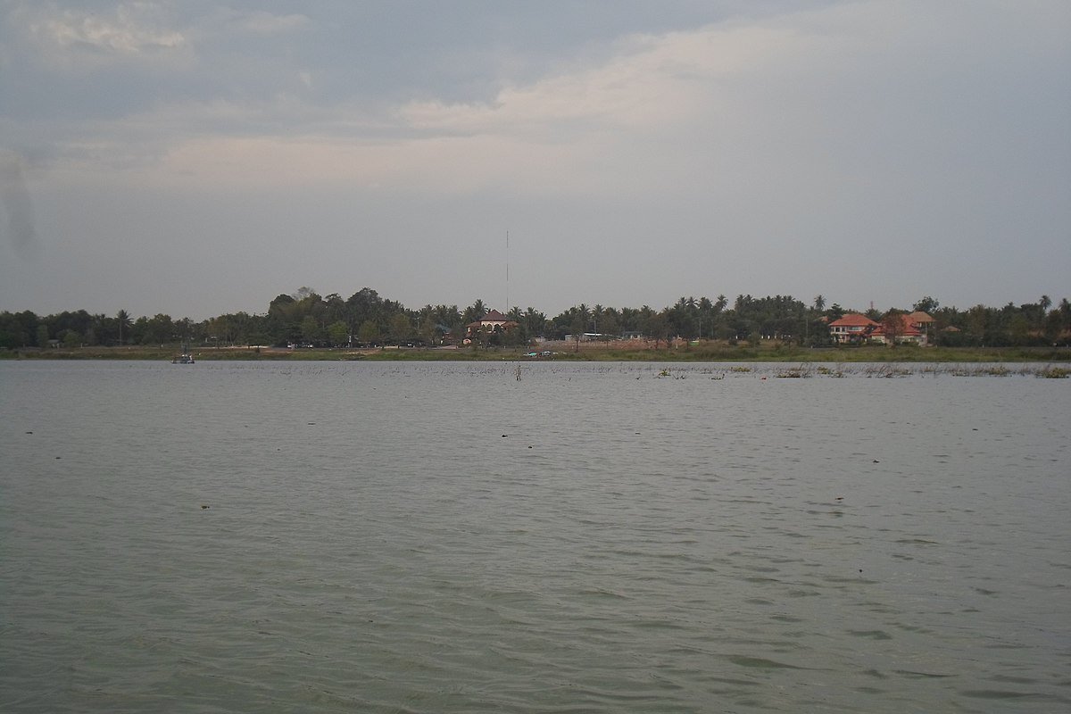 Ang Kep Nam Huai Chak Nok