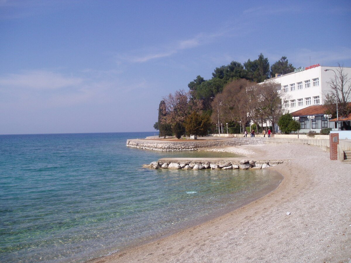 Maestral Beach