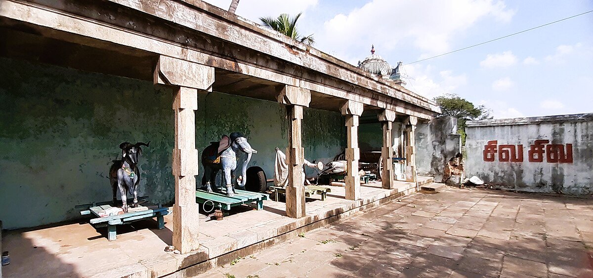 Agastheesvarar Temple, Kuzhaiyur