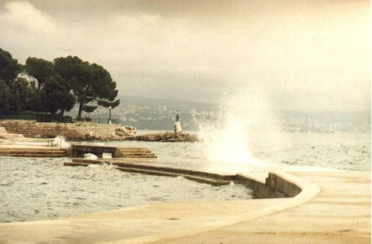 Slatina Beach