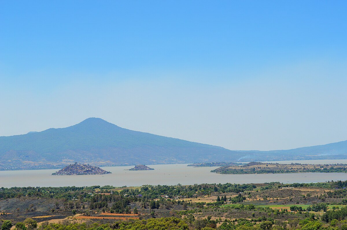 Volcán El Estribo