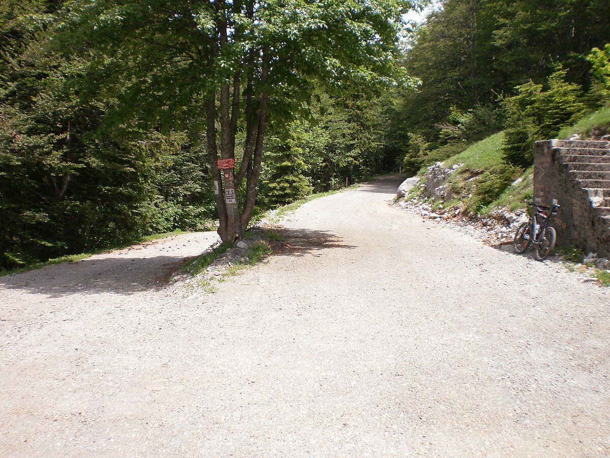 Slovačka jama