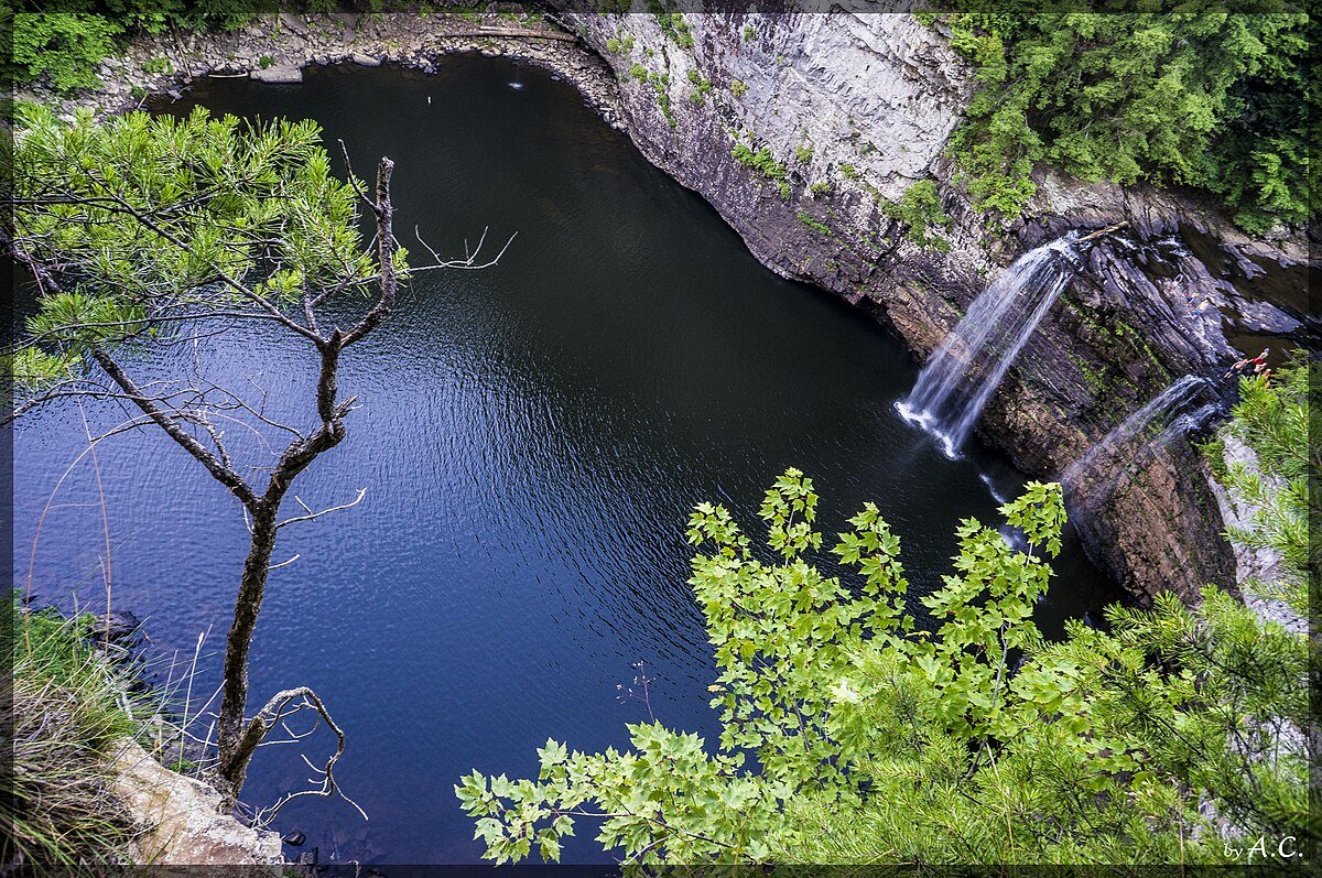 Cane Creek Falls