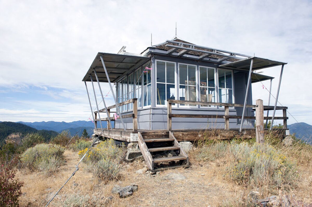 Acorn Woman Peak