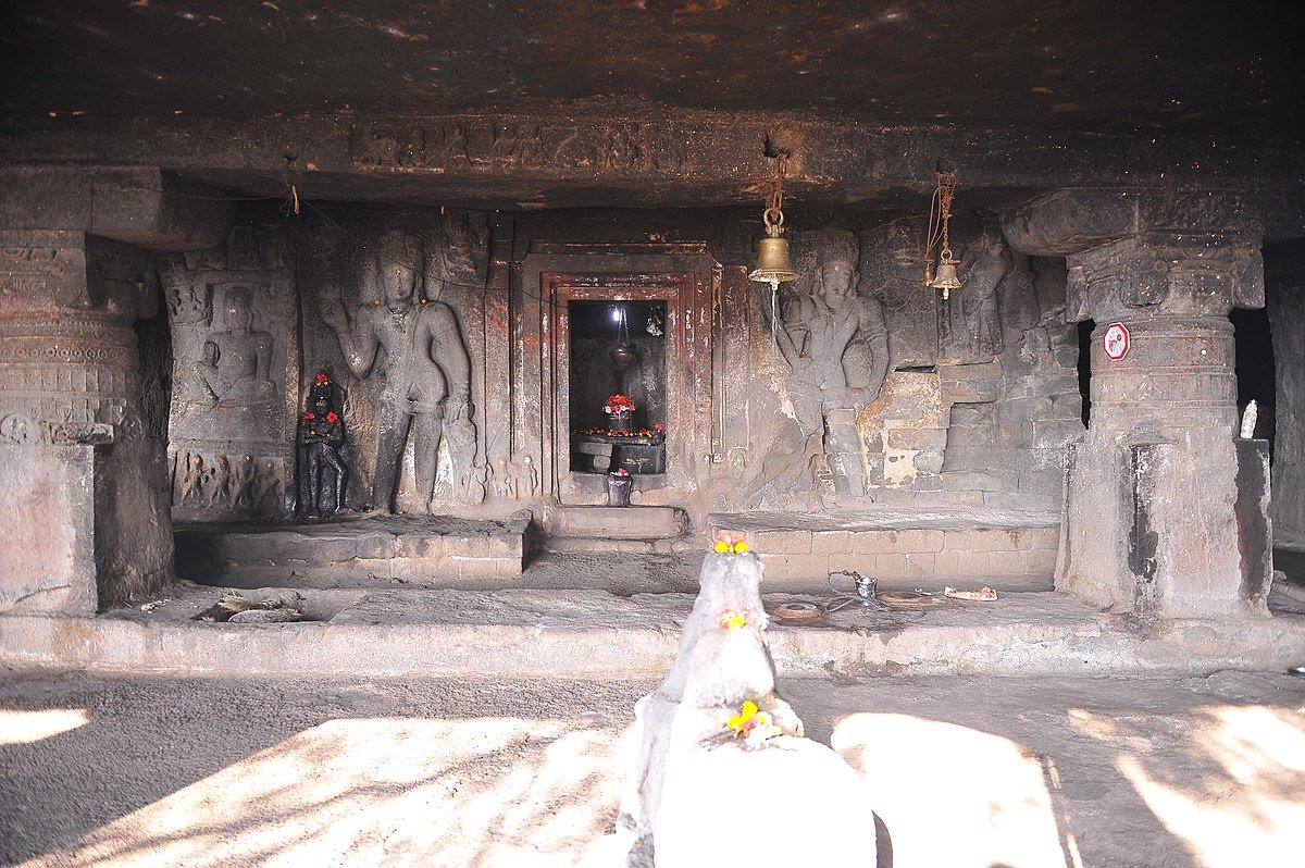 Dhokeshwar Caves