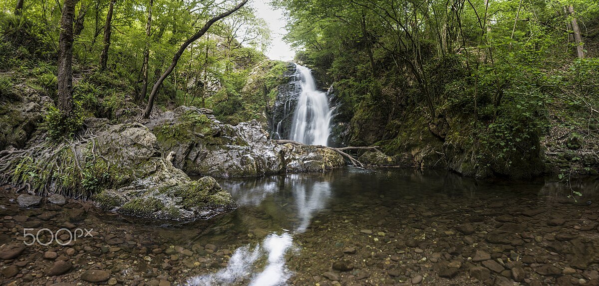 waterfall of Xorroxin