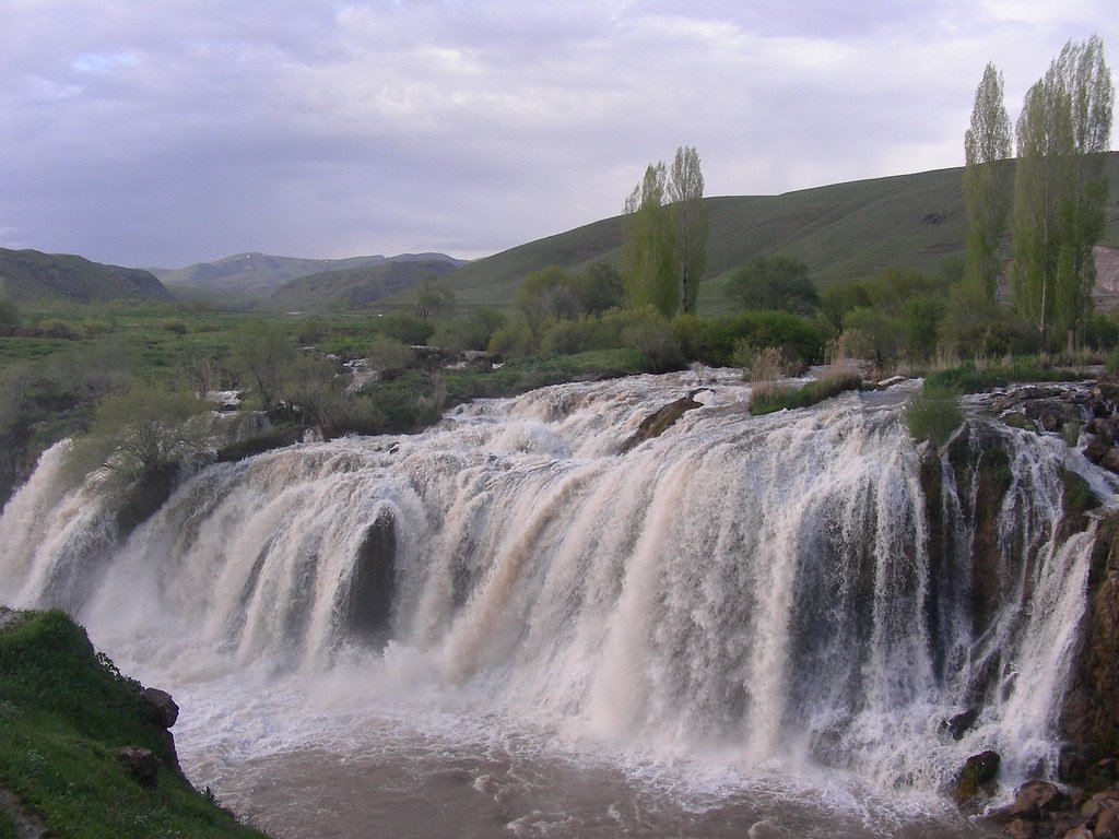 Alikelledağı Tepe