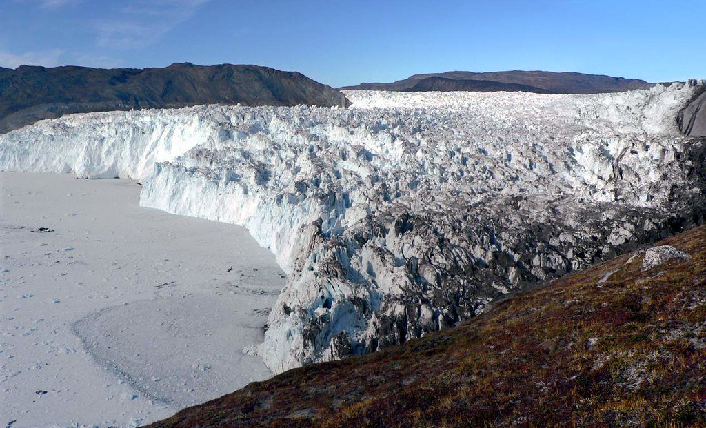 Avangnardleq Glacier