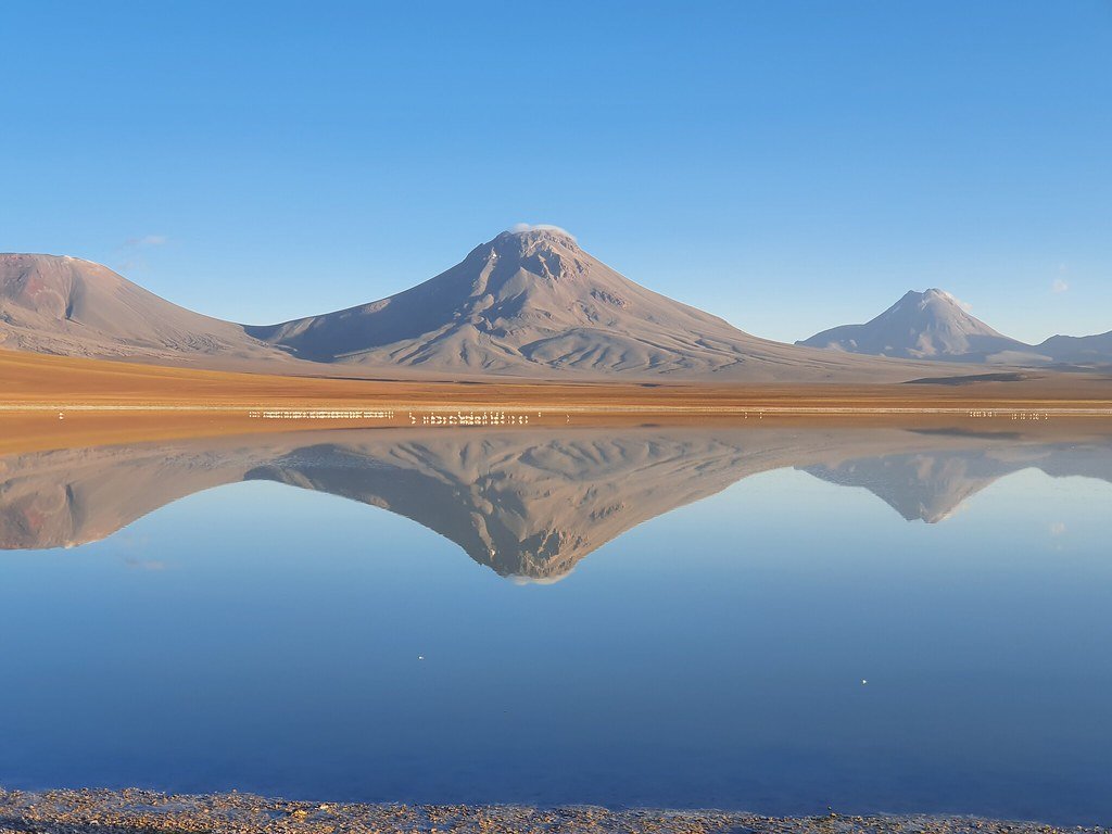Volcan Puntas Negras