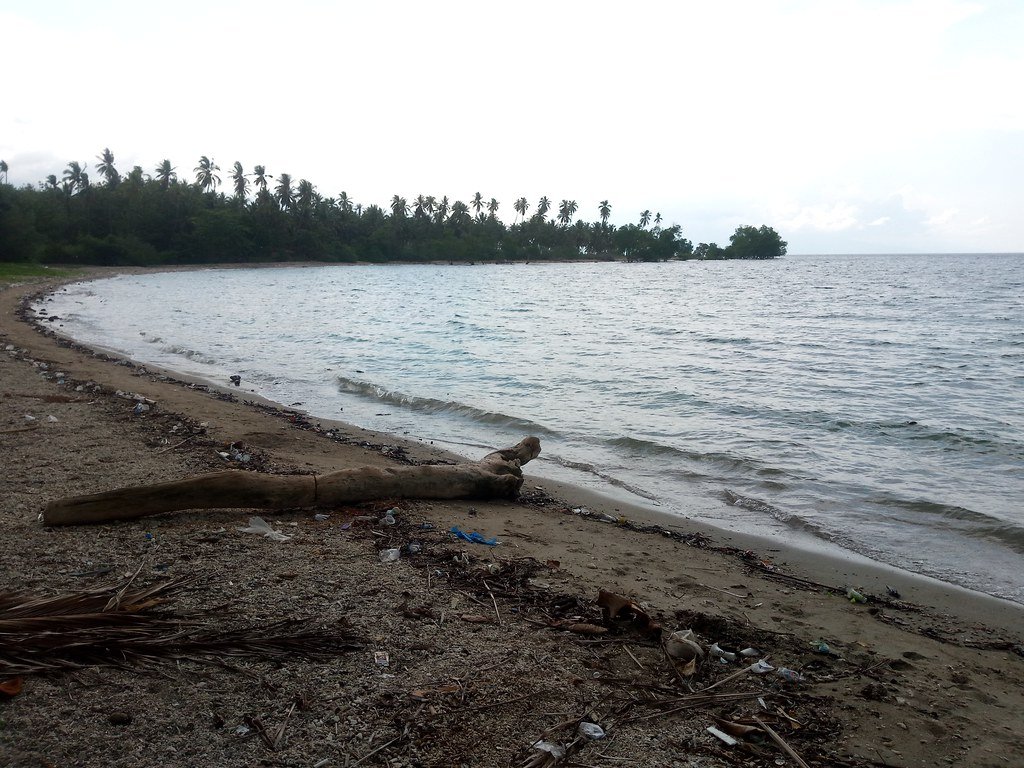 Pantai Pedenlaran