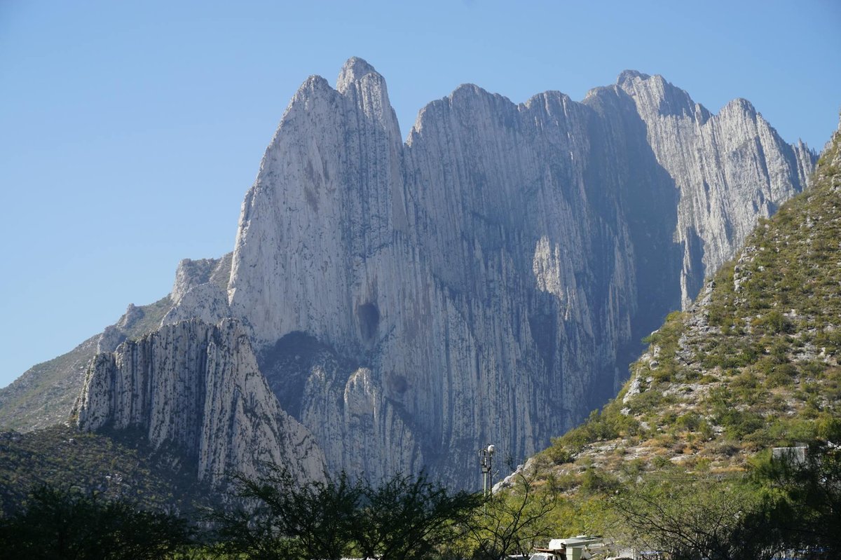 Cueva el Enjambre