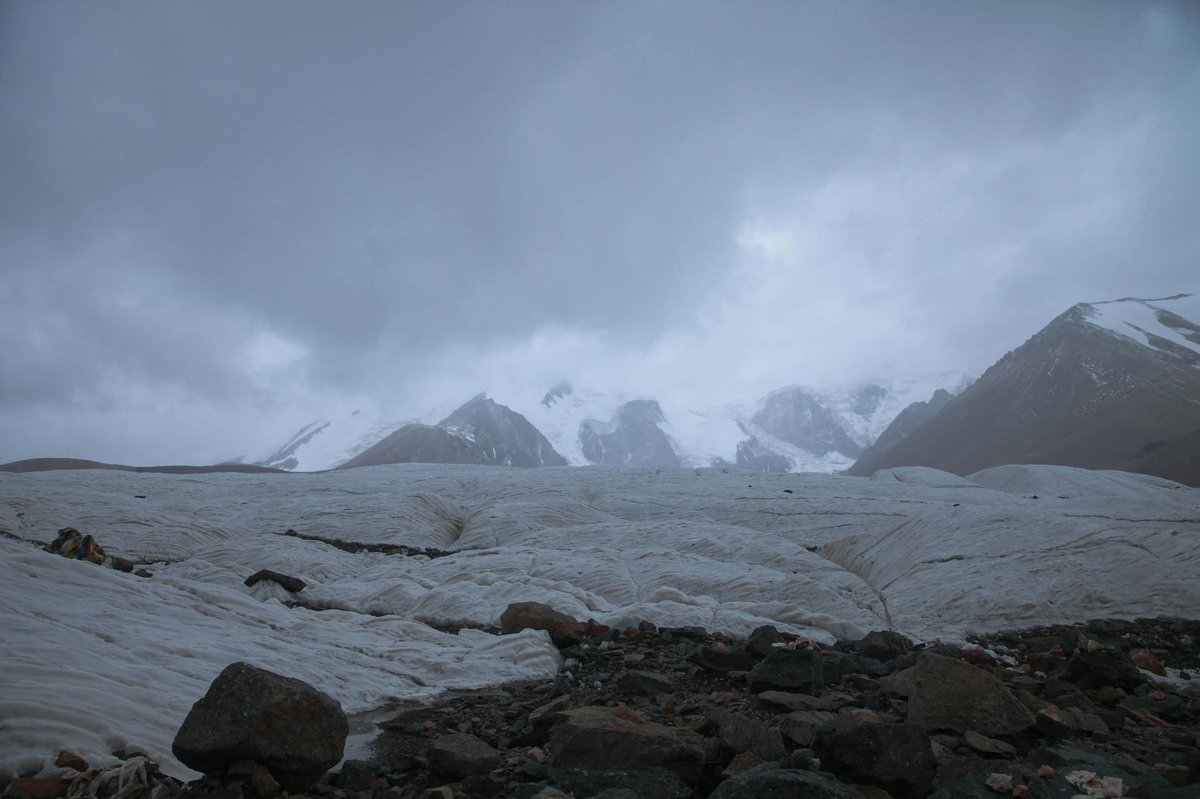 Kyagqen Glacier
