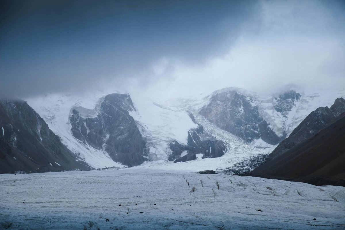 Staghar Glacier