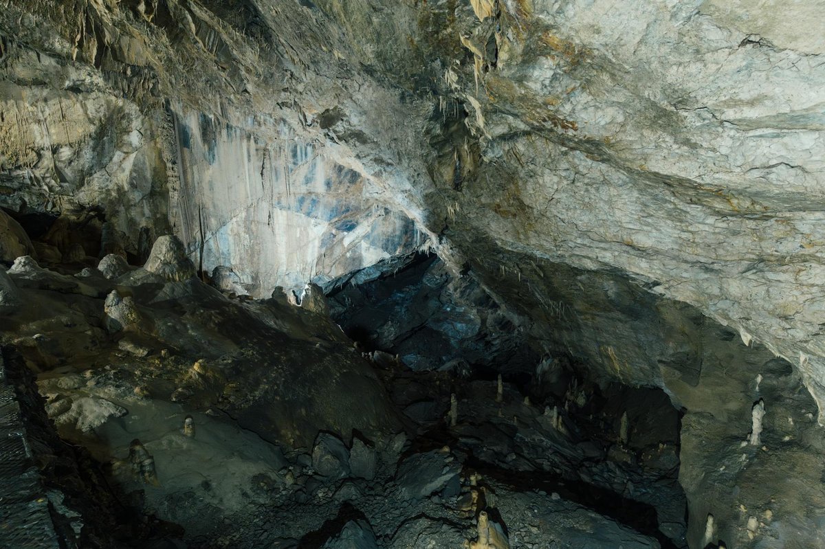 Gevina Cave