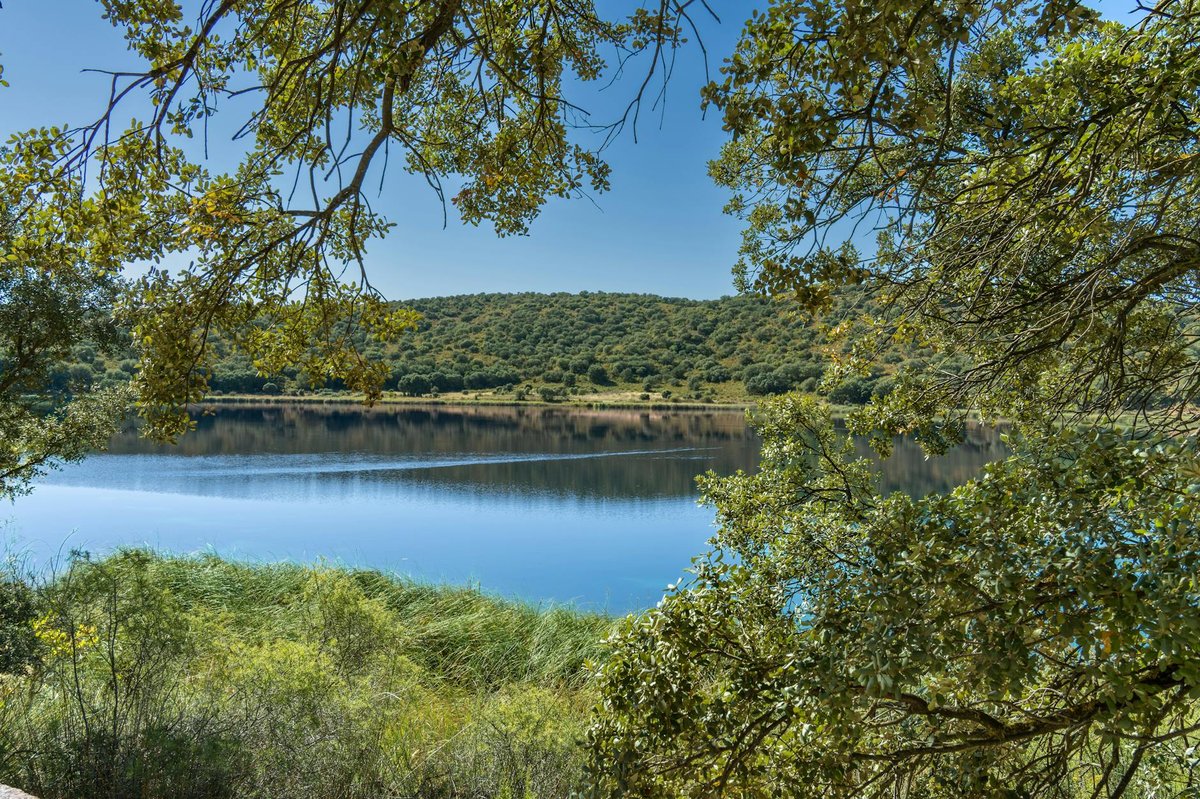 Laguna Loma de la Caja