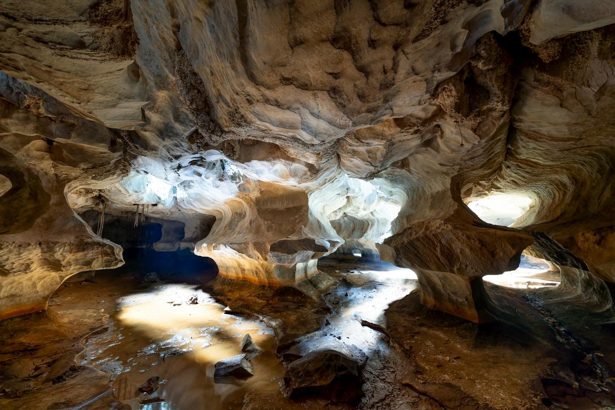 Caverne Tuurngait