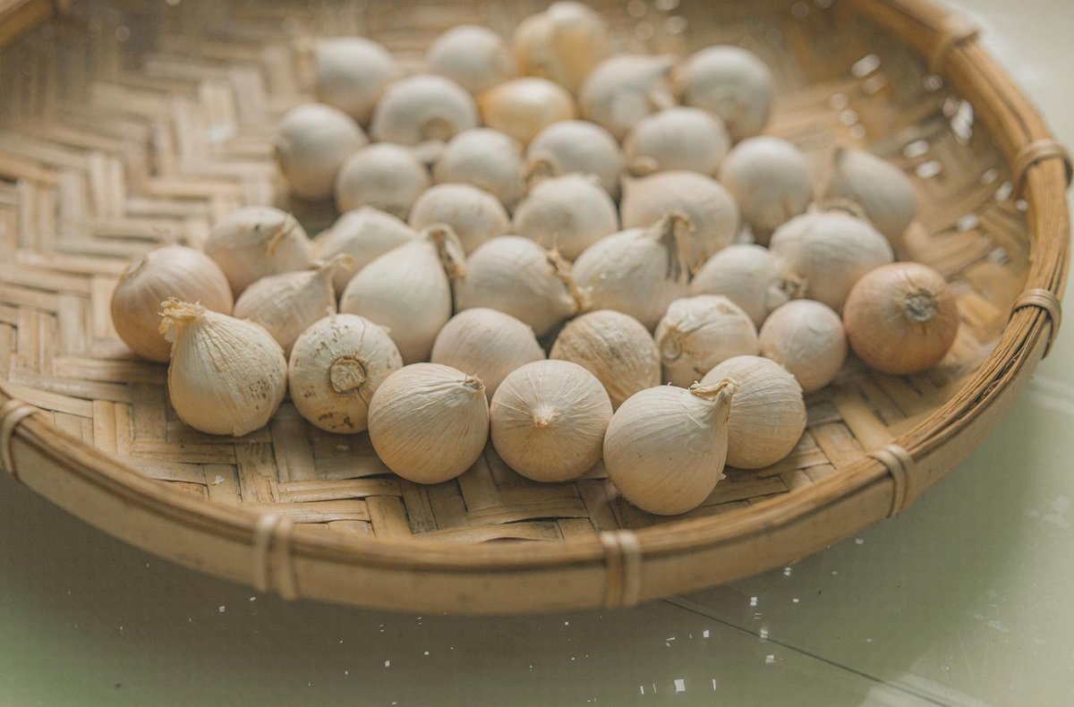 Bawang Lintahan