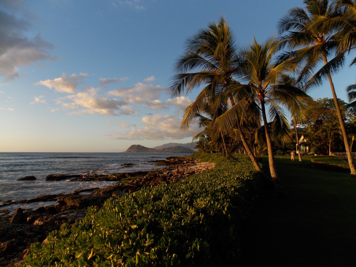 Lanikuhonua Beach
