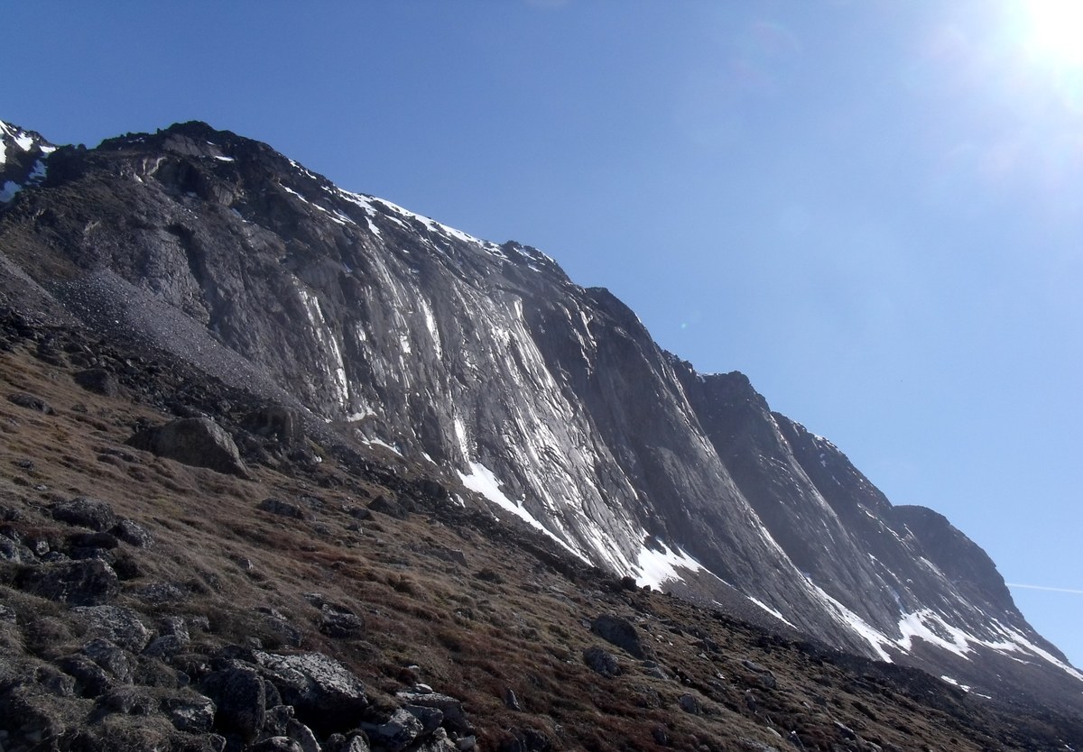 Alaniuja Mountain