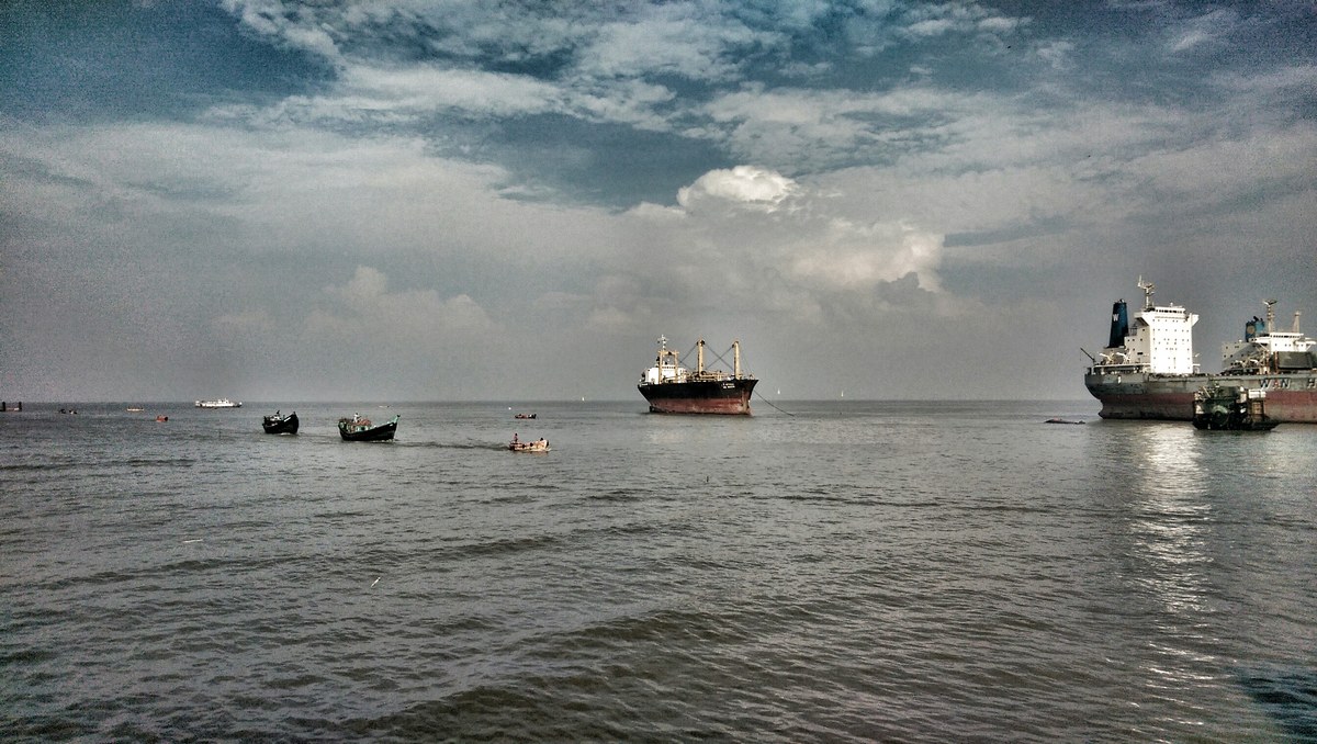 Kumira Beach