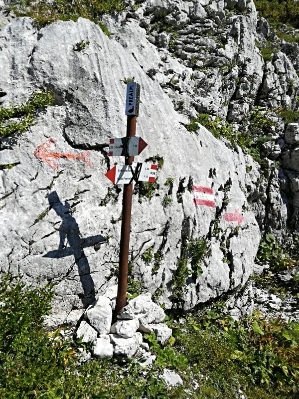 Čehi 2 cave