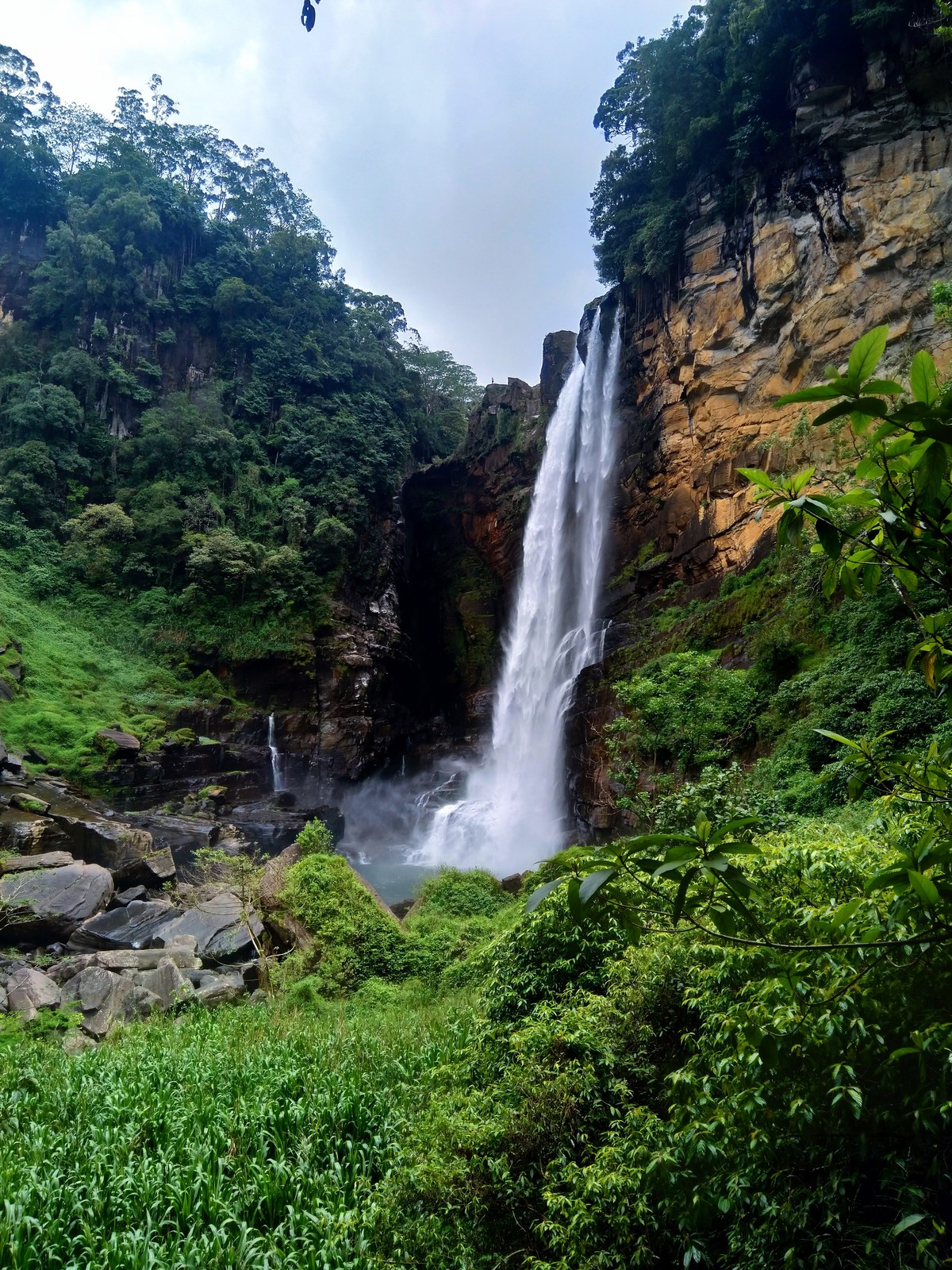 Laxapana Falls
