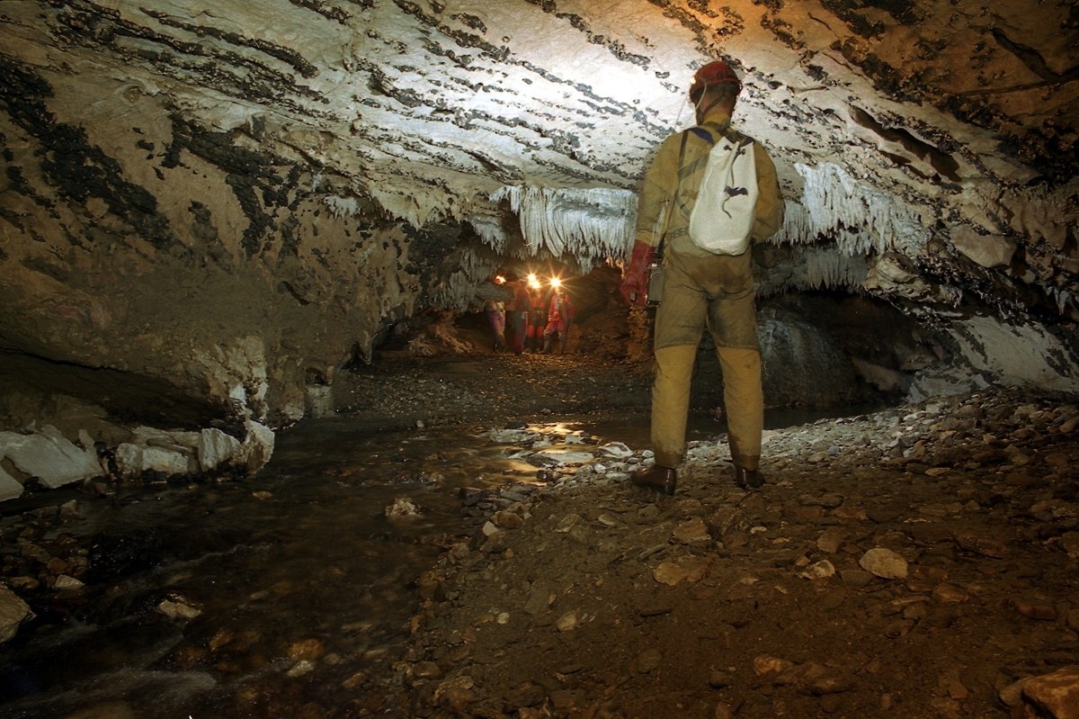 Comarnic cave