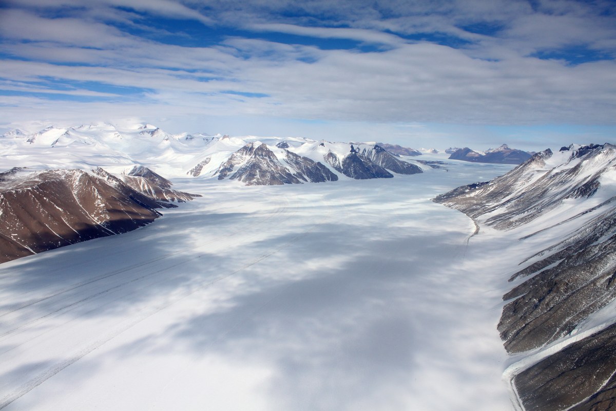 Darkowski Glacier