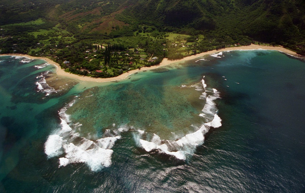 Tunnels Beach