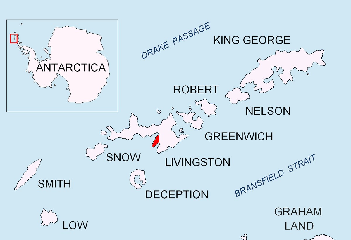 Castillo Nunatak