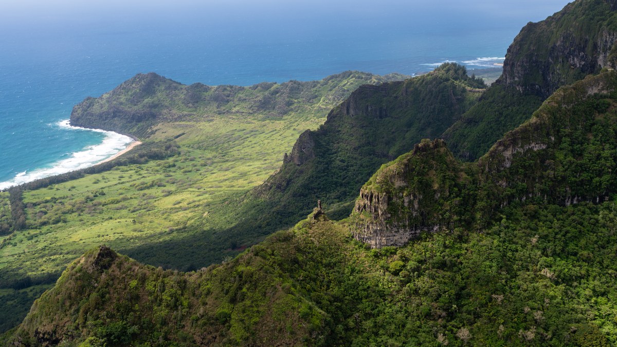 Hokulei Peak