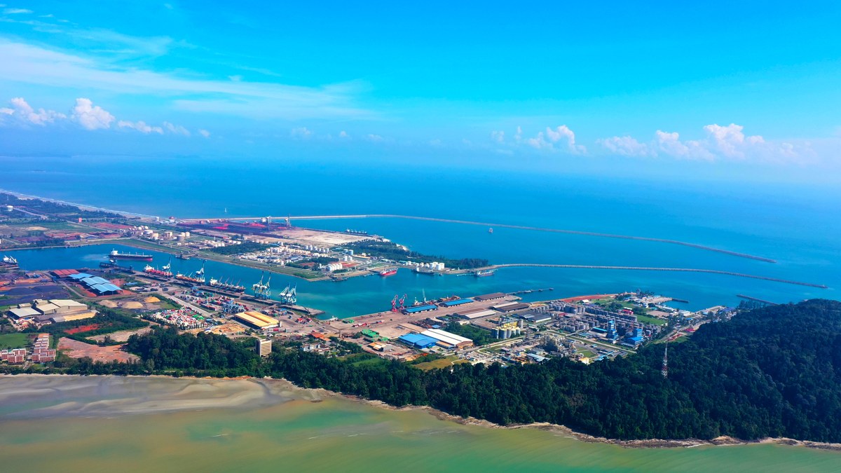 Pantai Pengorak