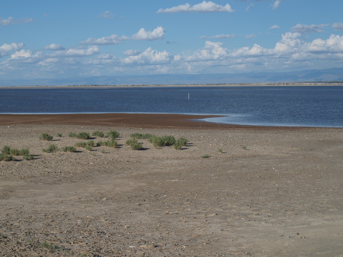 Lake Lucero
