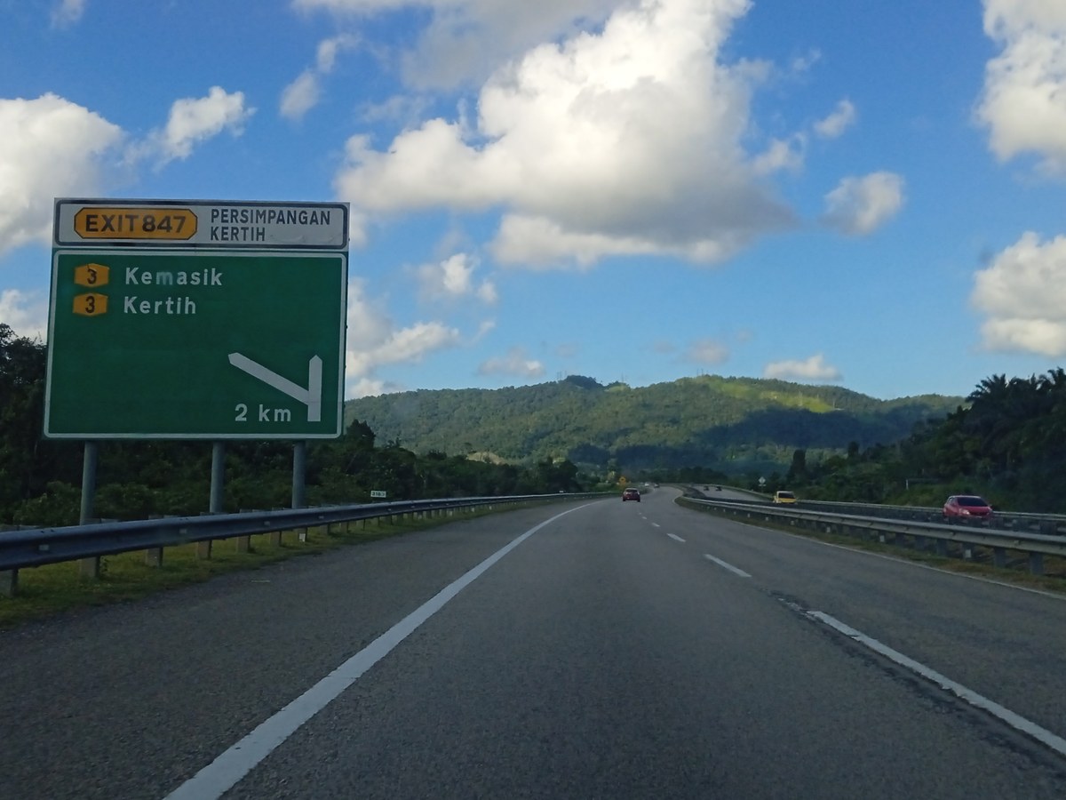 Bukit Kundur