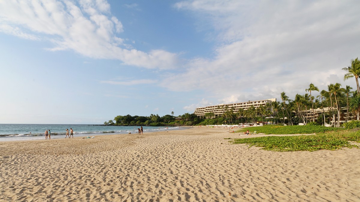 Kaunaoa Beach