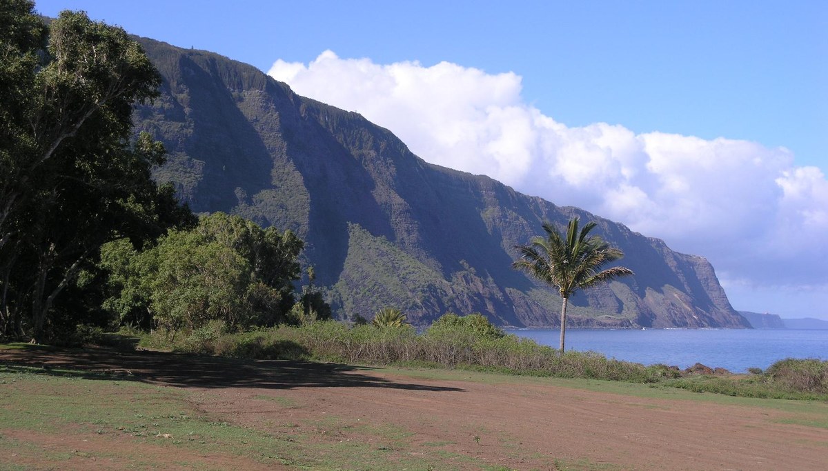 ʻAwahua Beach