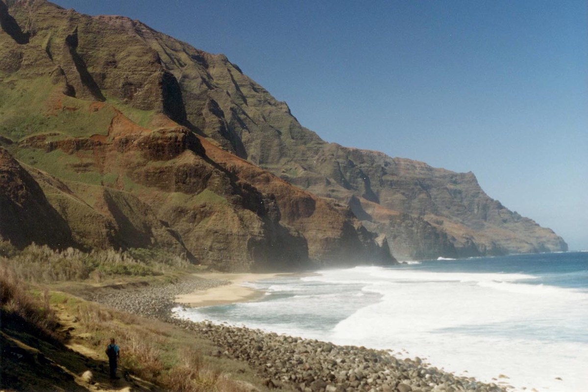Honopu Beach