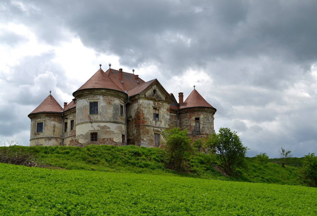 Pekri Castle