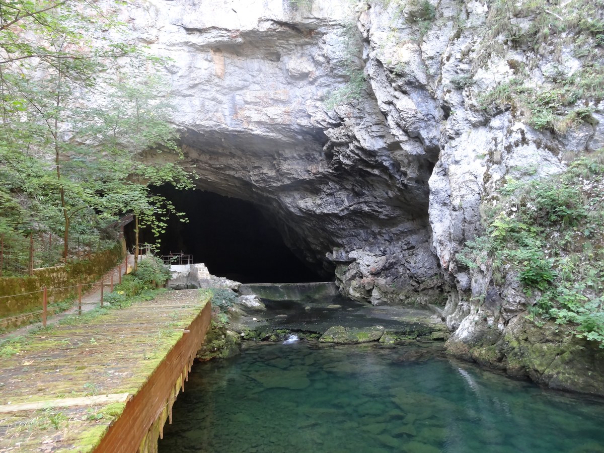 Planina Cave