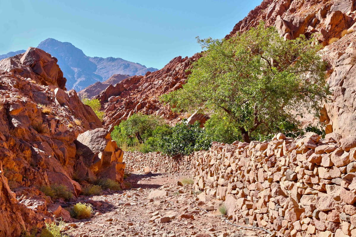 Jabal Bāb