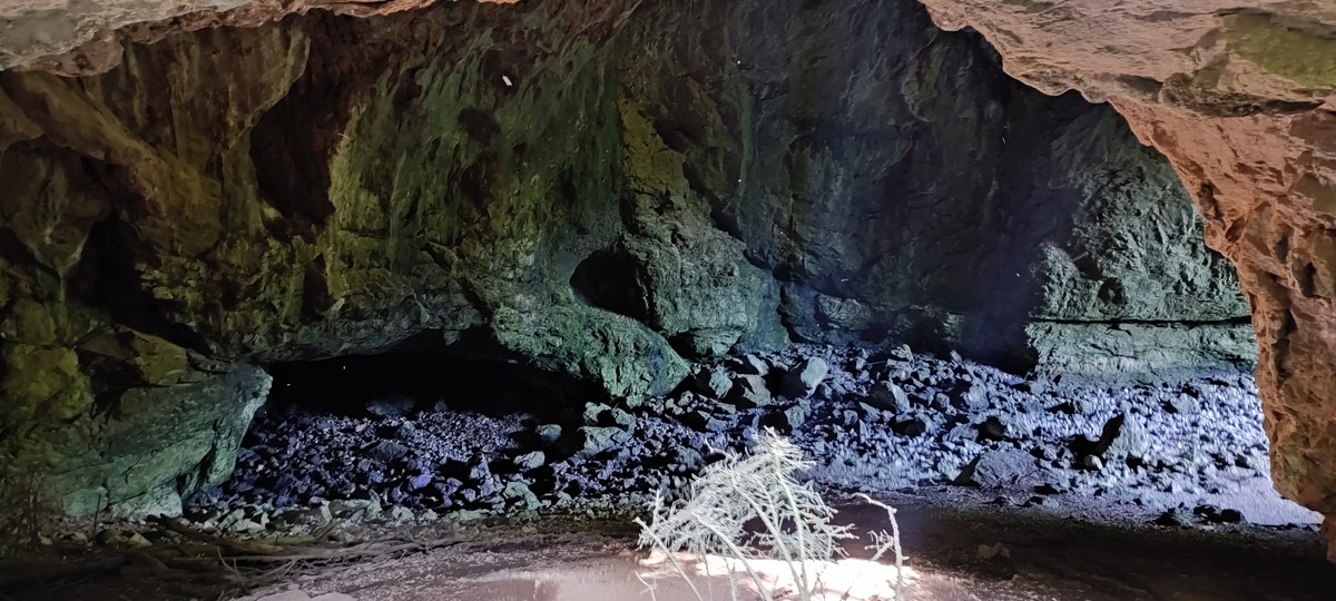 Weaver's Cave