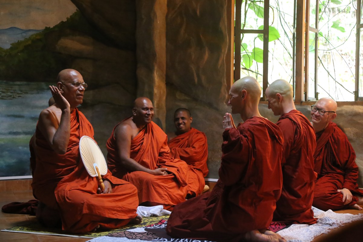 Hinguruhena