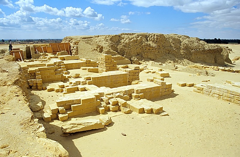 Bakchias