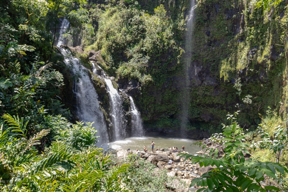 Upper Waikani Falls